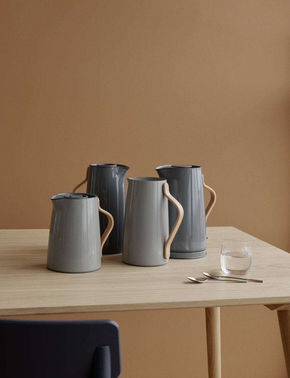 https://www.stelton.com/cdn/shop/files/emma3_1000x.jpg?v=1702033039