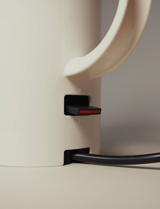 Stelton 892 8 Stelton EM77 Mini Sand Lifestyle
