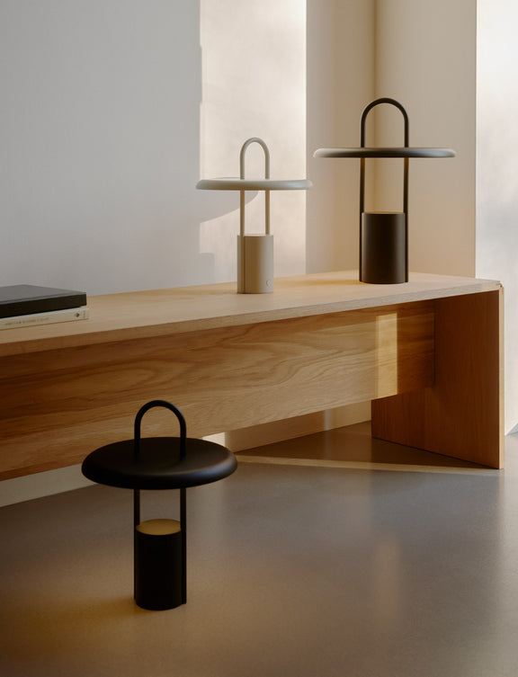 Stelton Pier LED-Leuchte black - Lampen & Leuchten