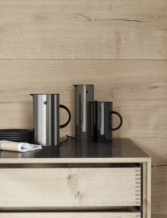 891 988