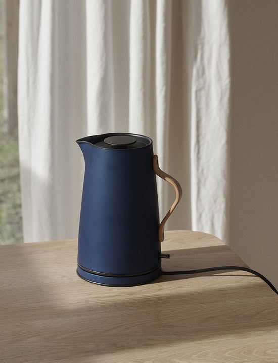 https://www.stelton.com/cdn/shop/products/x-210-7_550x.jpg?v=1652728074